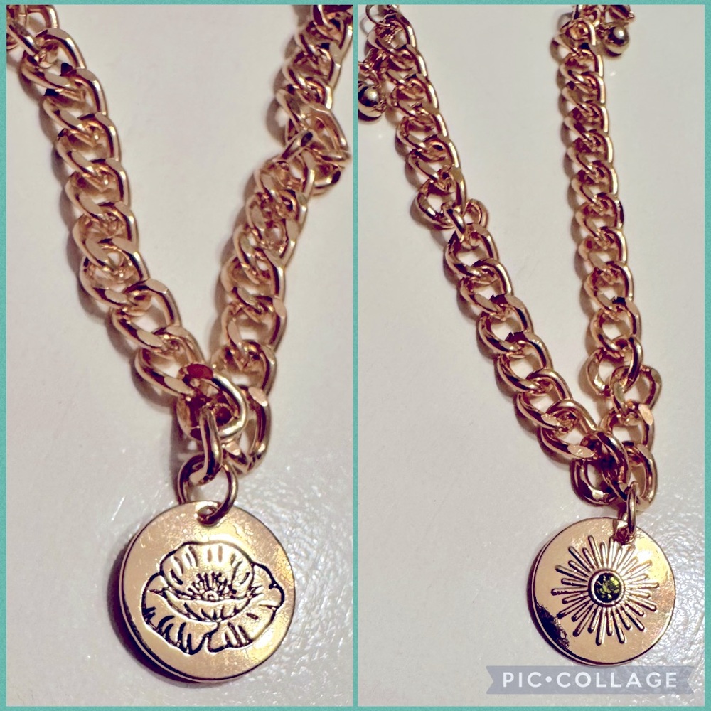 August Birthstone and Flower Charm on a Curb Chain
Slider Bracelet - Gold